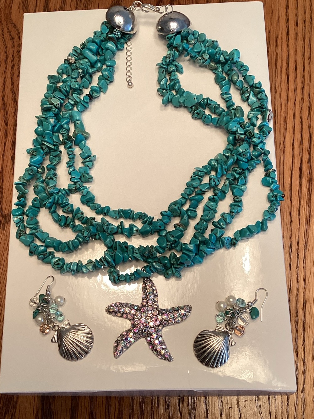 Turquoise Multi-Strand Beaded Necklace with Starfish Pendant and Shell Earrings